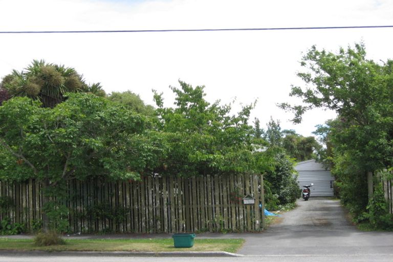 Photo of property in 105 Saint Johns Street, Woolston, Christchurch, 8062