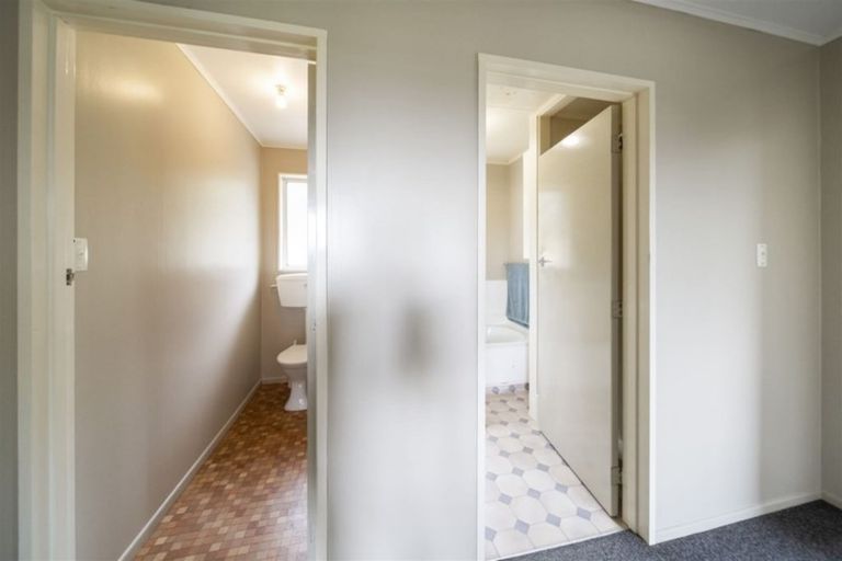 Photo of property in 13 Norfolk Street, Patea, 4520