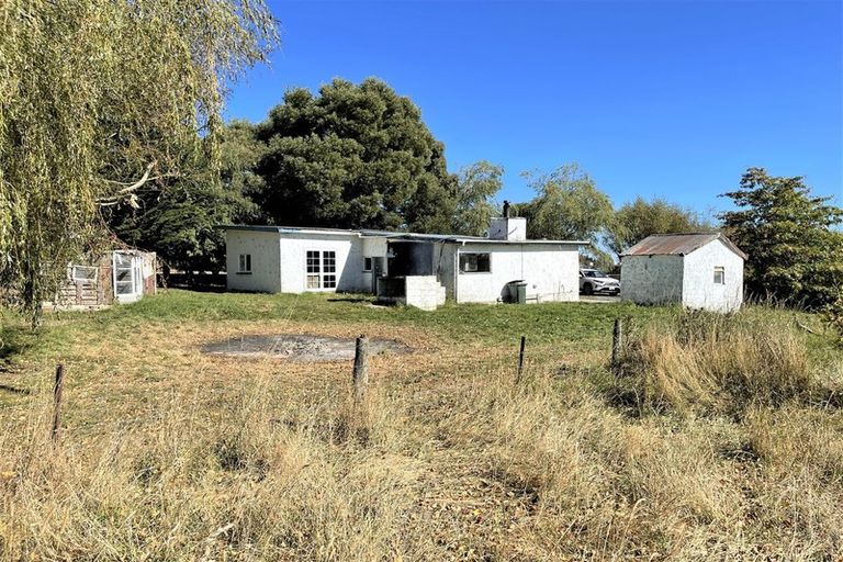 Photo of property in 37 Knoll Street, Milton, 9292