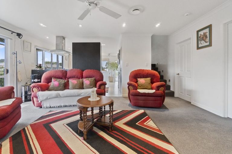 Photo of property in 151 Great South Road, Drury, 2113