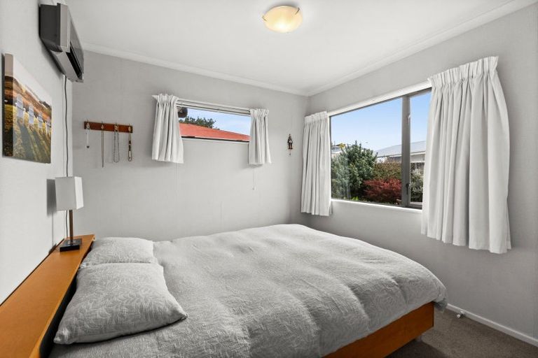 Photo of property in 41a Meeanee Road, Taradale, Napier, 4112