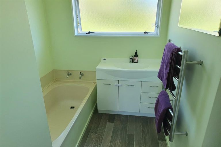 Photo of property in 2/205 Kawai Street South, Nelson South, Nelson, 7010