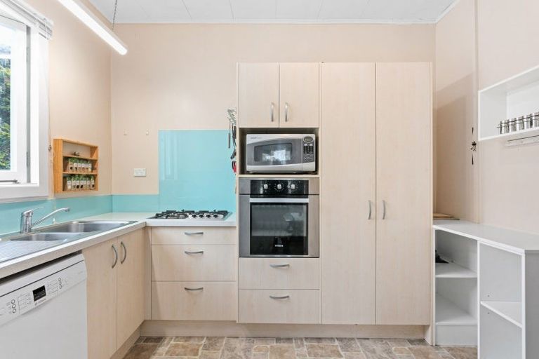 Photo of property in 6 Mary Street, Mangapapa, Gisborne, 4010