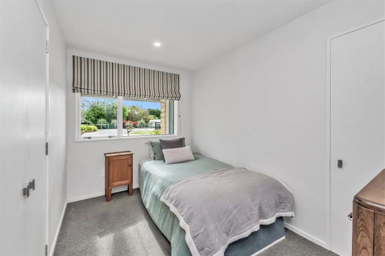 Photo of property in 64a Allin Drive, Waikuku Beach, 7402