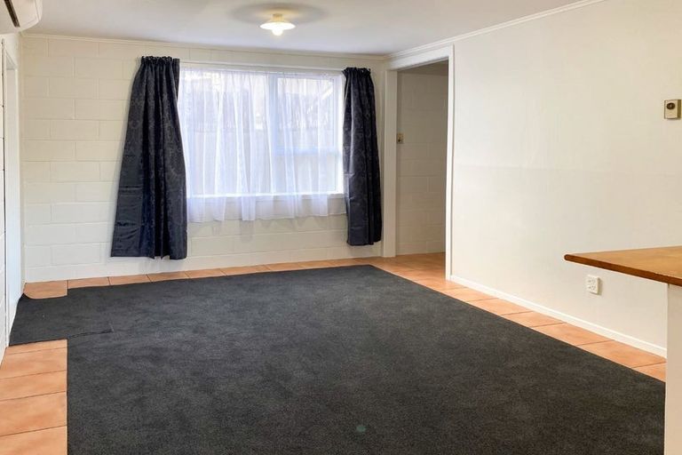 Photo of property in 4/21 Olliviers Road, Phillipstown, Christchurch, 8011