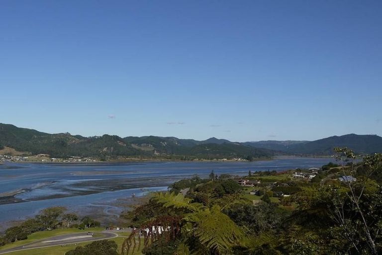 Photo of property in 26 Tairua Heights, Tairua, 3508