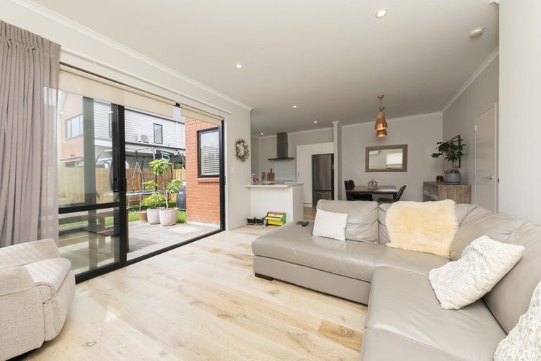 Photo of property in 14 Harakeke Road, Hobsonville, Auckland, 0616