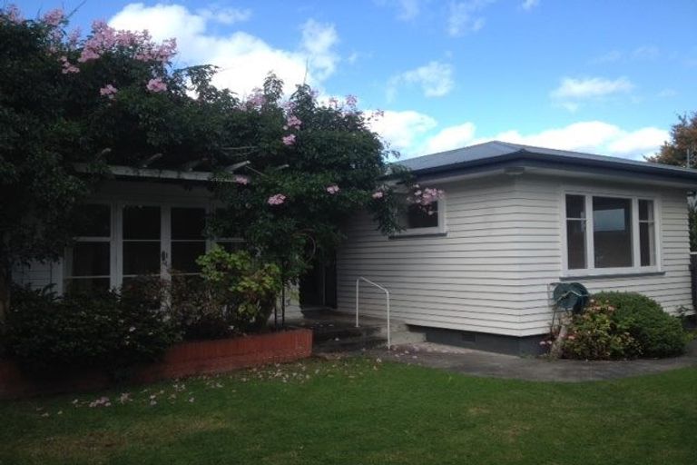 Photo of property in 12 Hillary Crescent, Maraenui, Napier, 4110