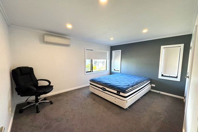Photo of property in 38 Mapou Road, Hobsonville, Auckland, 0616