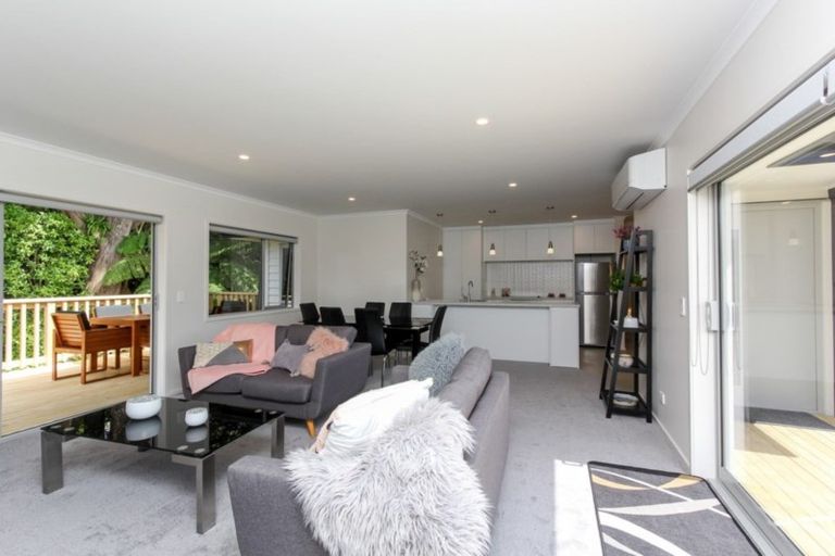 Photo of property in 5b Cyrus Street, Whalers Gate, New Plymouth, 4310