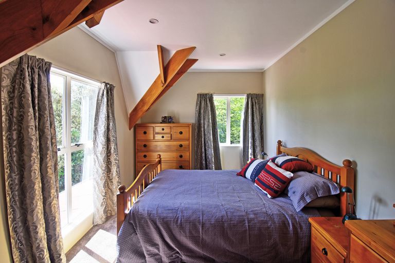 Photo of property in 49 Kaka Amu Road, Rangitumau, Masterton, 5871