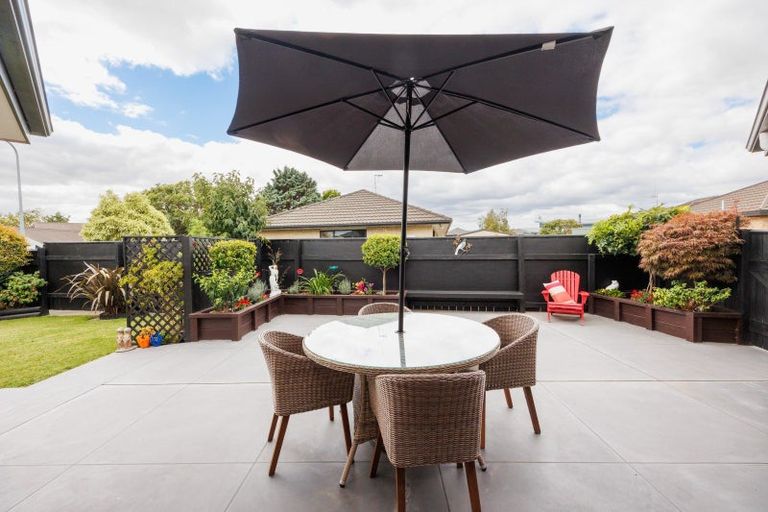 Photo of property in 49 Peter Hall Drive, Kelvin Grove, Palmerston North, 4414