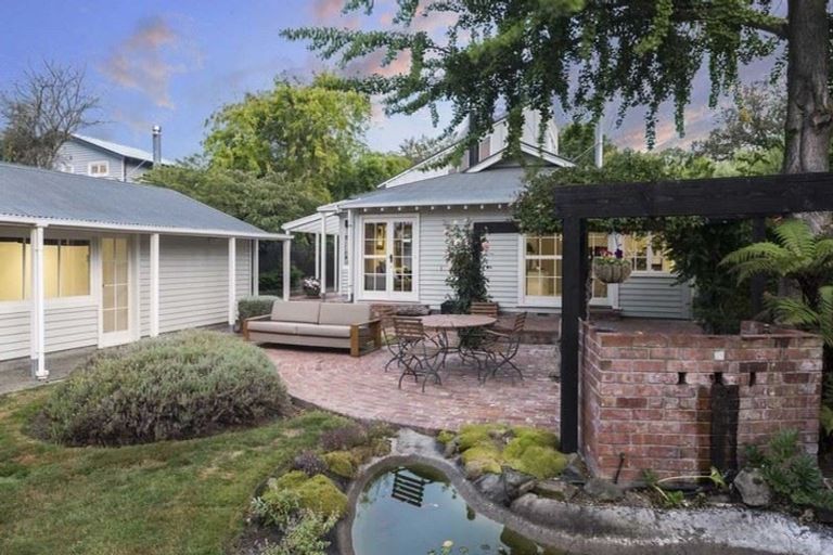 Photo of property in 83 Normans Road, Strowan, Christchurch, 8052