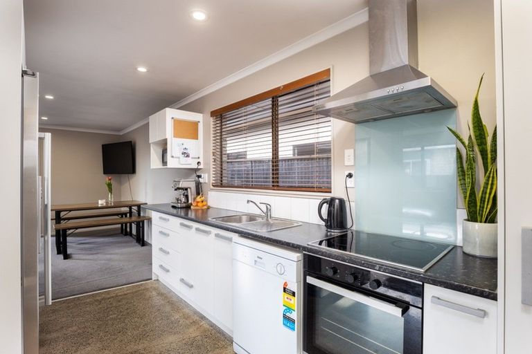 Photo of property in 78 Gover Street, New Plymouth, 4310