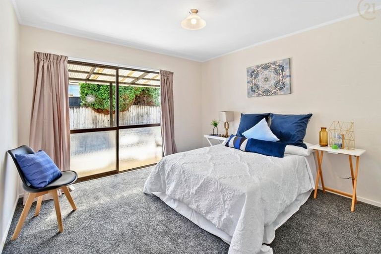 Photo of property in 4 Tilbrook Place, Papakura, 2110