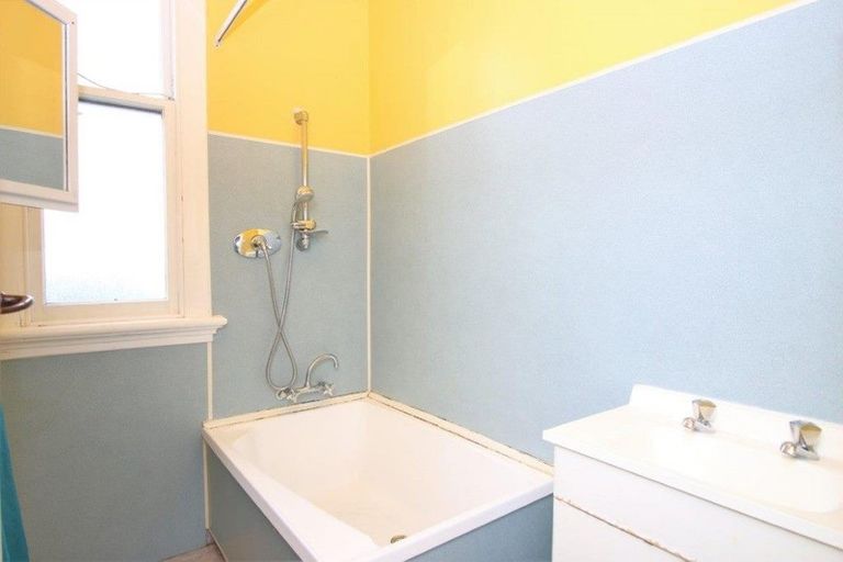 Photo of property in 163 Melbourne Street, South Dunedin, Dunedin, 9012