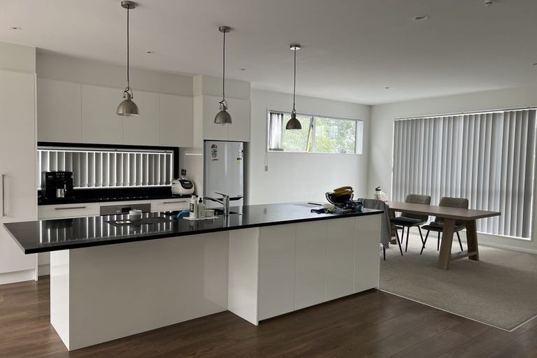 Photo of property in 17 Sunview Street, Silverdale, 0932