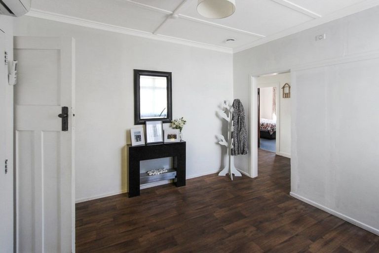 Photo of property in 52 Huxley Street, Pahiatua, 4910