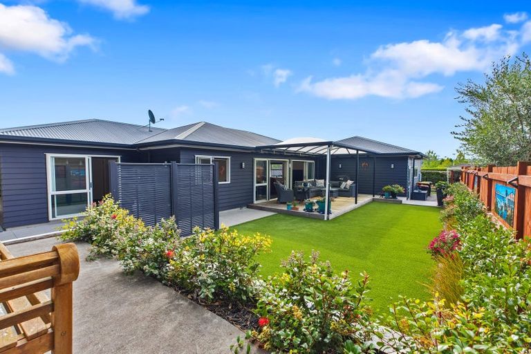 Photo of property in 69 Bathurst Crescent, Pyes Pa, Tauranga, 3112