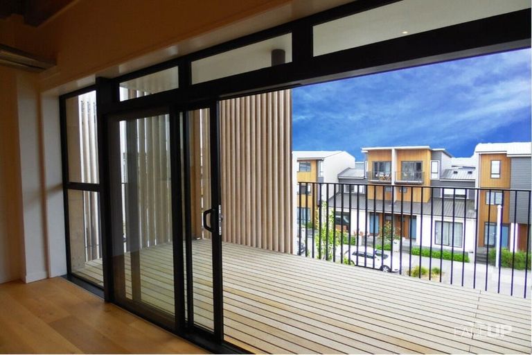 Photo of property in 9/165 Hobsonville Point Road, Hobsonville, Auckland, 0616