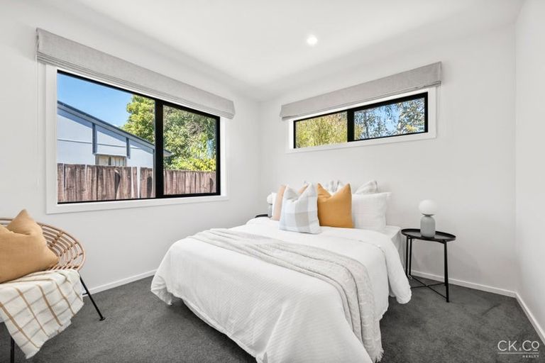 Photo of property in 33c Gemstone Drive, Birchville, Upper Hutt, 5018