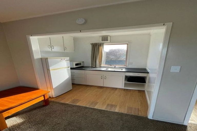 Photo of property in 1/382 Main Road North, Bay View, Napier, 4104