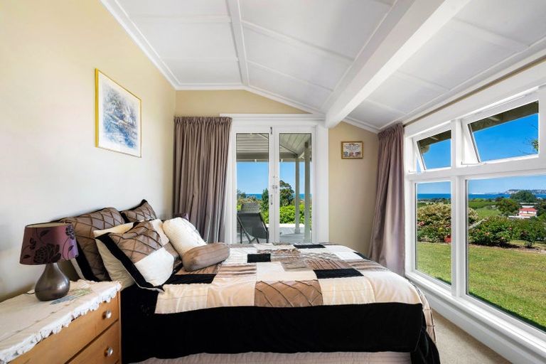 Photo of property in 15 Terrace Road, Bay View, Napier, 4104
