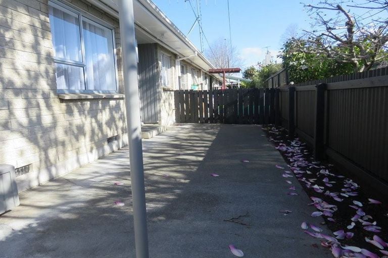 Photo of property in 1/100 Renata Street, Frimley, Hastings, 4120