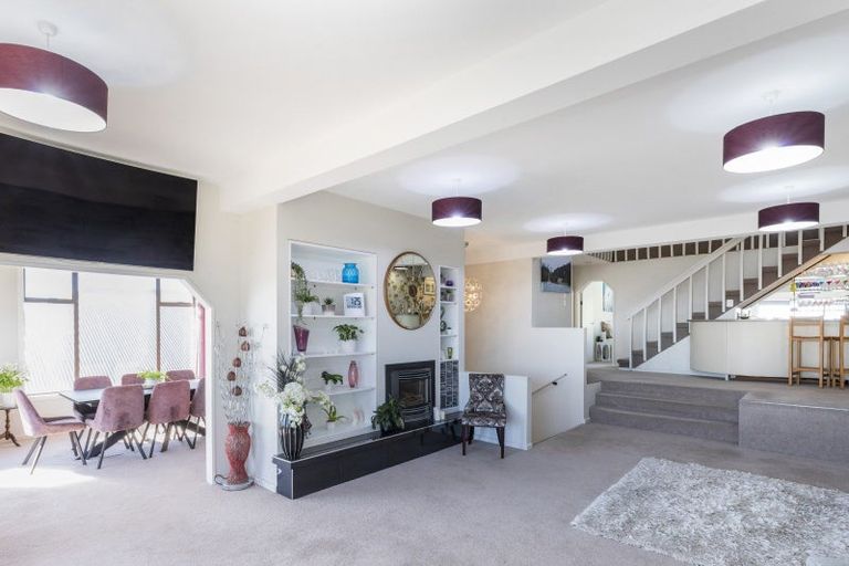 Photo of property in 227 Cannon Hill Crescent, Mount Pleasant, Christchurch, 8081