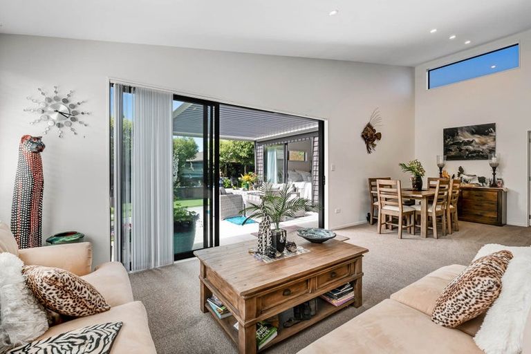 Photo of property in 6 Trevally Place, Snells Beach, 0920