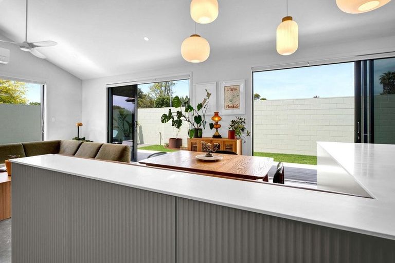 Photo of property in 5 Hussey Street, Oakura, 4314