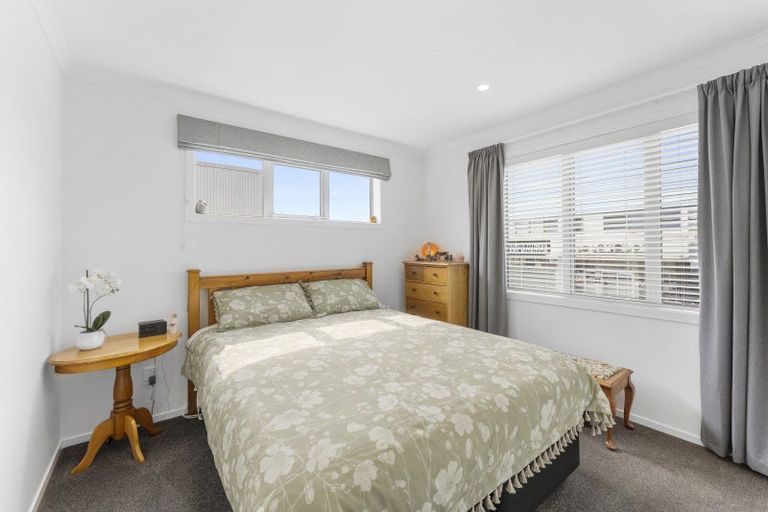 Photo of property in 1/87 Victoria Street, Alicetown, Lower Hutt, 5010