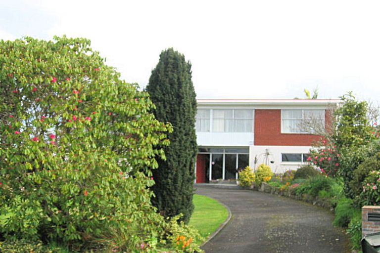 Photo of property in 6 Cowley Place, Te Kamo, Whangarei, 0112