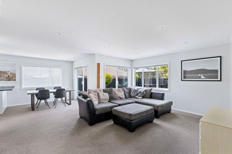 Photo of property in 19a Maire Street, Inglewood, 4330