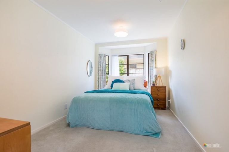 Photo of property in 22 De Menech Grove, Avalon, Lower Hutt, 5011