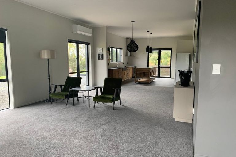 Photo of property in 247 Brookby Road, Brookby, Manurewa, 2576