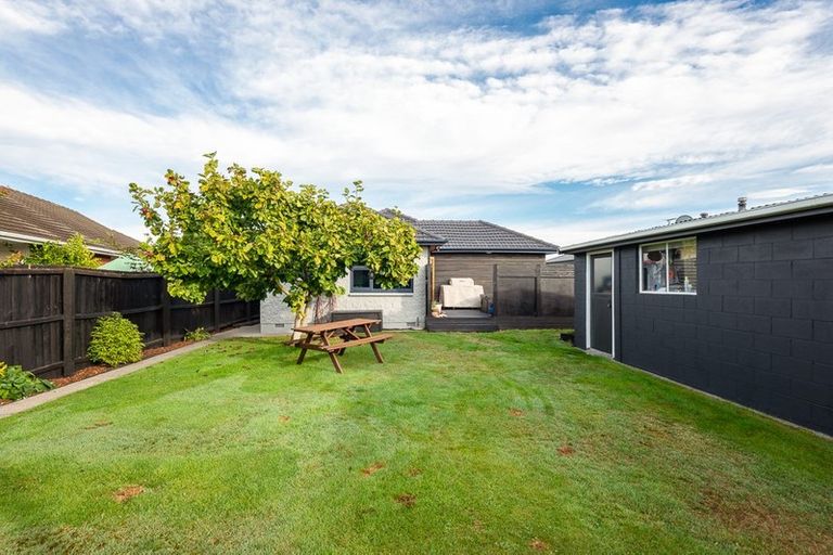Photo of property in 4 Teesdale Street, Burnside, Christchurch, 8053