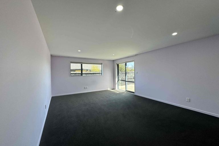 Photo of property in 34 Davaar Crescent, Broomfield, Christchurch, 8042