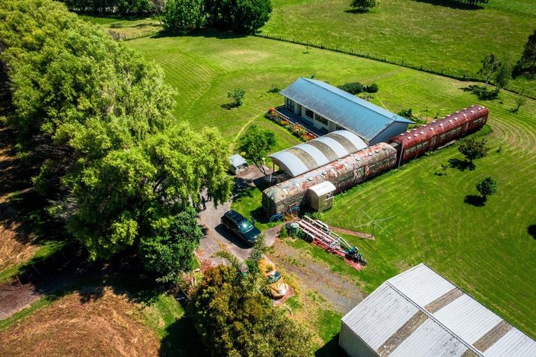 Photo of property in 193 Pine Valley Road, Dairy Flat, Silverdale, 0992