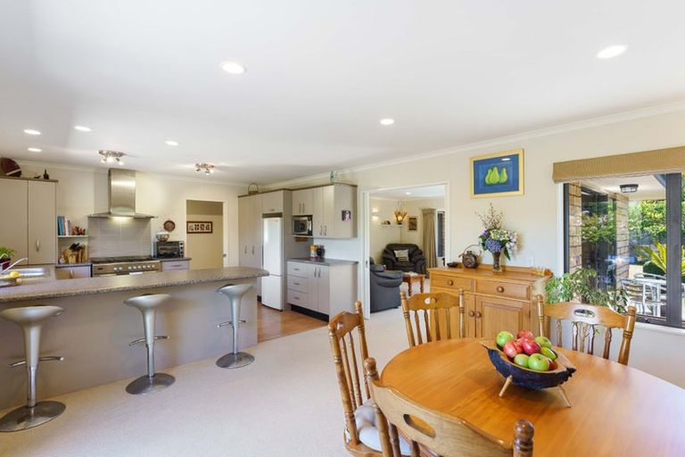 Photo of property in 31 Campion Road, Waikanae Beach, Waikanae, 5036