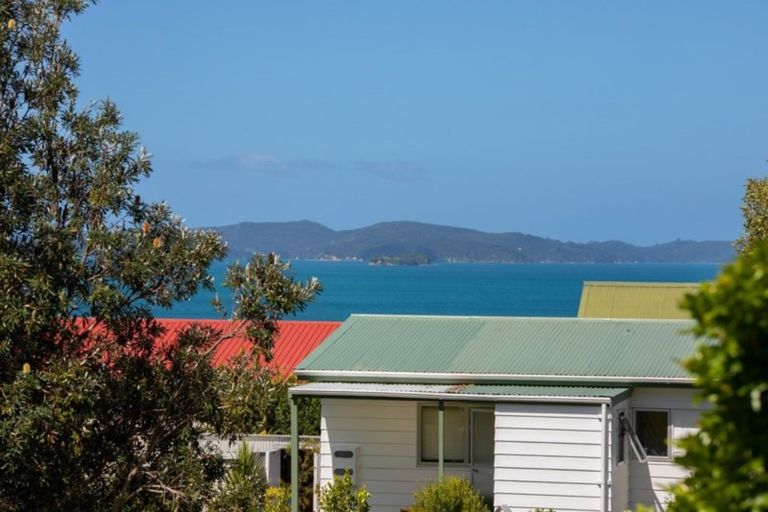 Photo of property in 27 Matangi Terrace, Snells Beach, 0920