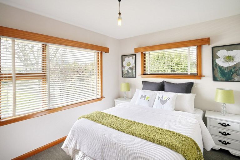 Photo of property in 20 Englefield Road, Belfast, Christchurch, 8051