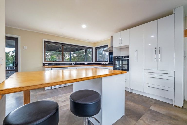 Photo of property in 73 Fergusson Street, Woodville, 4920
