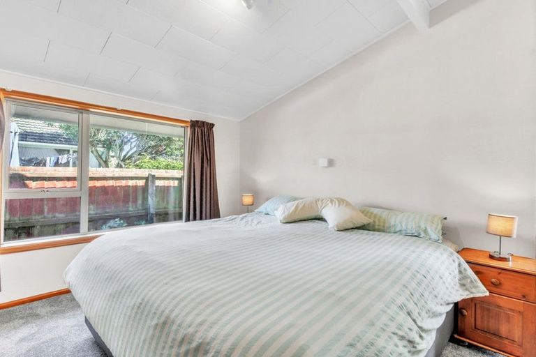 Photo of property in 34 Fenhall Street, Russley, Christchurch, 8042