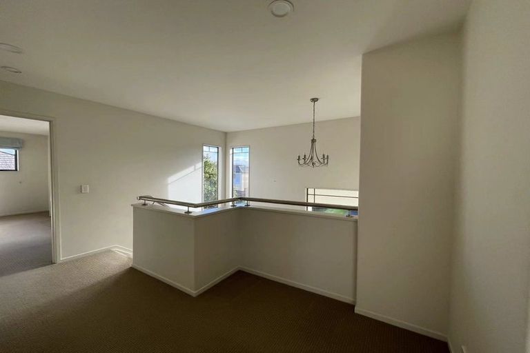 Photo of property in 3 Tivoli Court, Flat Bush, Auckland, 2019