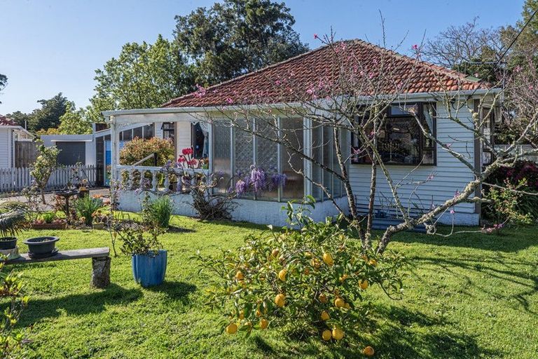 Photo of property in 45 First Avenue, Avenues, Whangarei, 0110