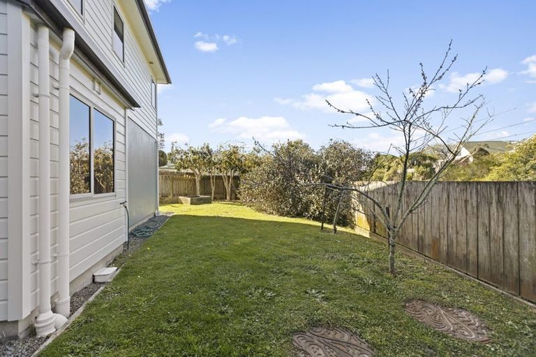 Photo of property in St Peters Apartments, 11/5a Stephen Street, Johnsonville, Wellington, 6037