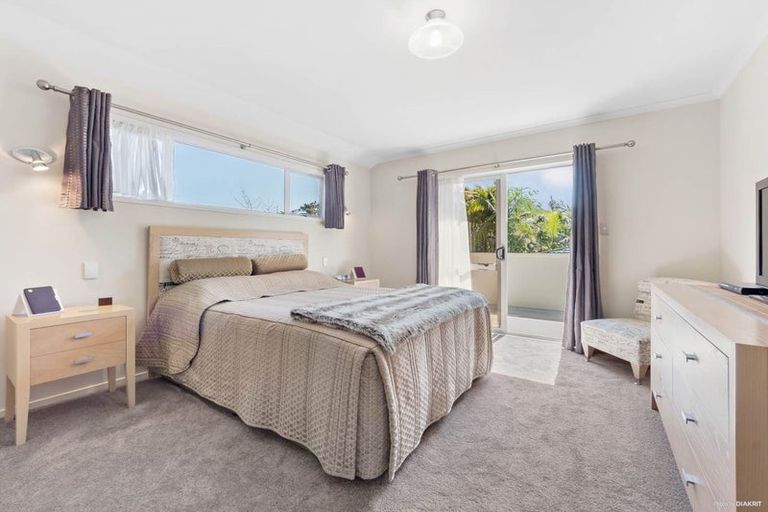 Photo of property in 63a Godley Road, Green Bay, Auckland, 0604