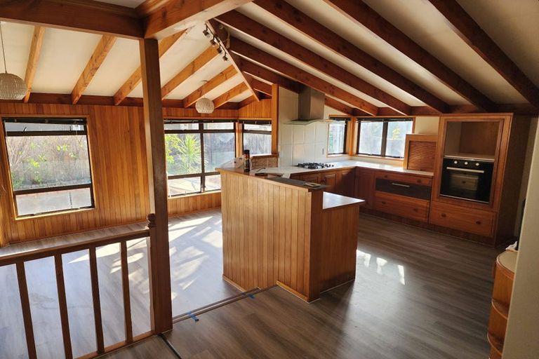 Photo of property in 12 Buckingham Crescent, Manukau, Auckland, 2025