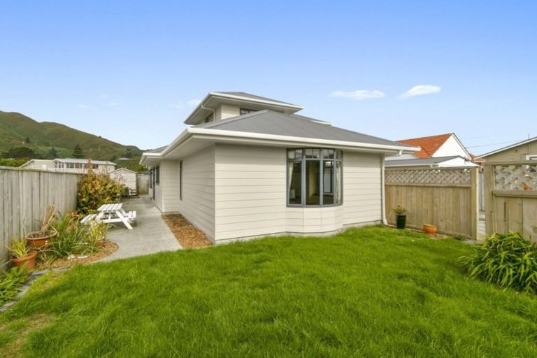 Photo of property in 52-54a Bell Road, Waiwhetu, Lower Hutt, 5010